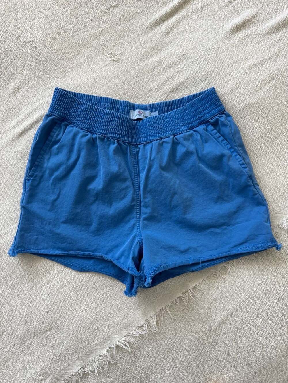 Vineyard Vines Women's Blue Elastic Waist Raw Hem Shorts Size S